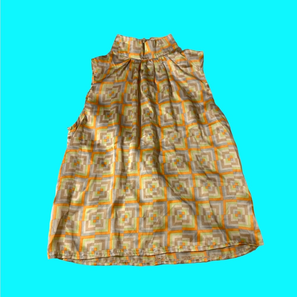 Collection Herve Bernard top
Size 4
Silk